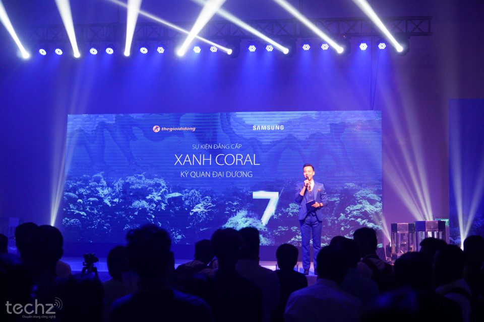 Samsung Galaxy S7 Edge Blue Coral chính thức mở bán tại Việt Nam