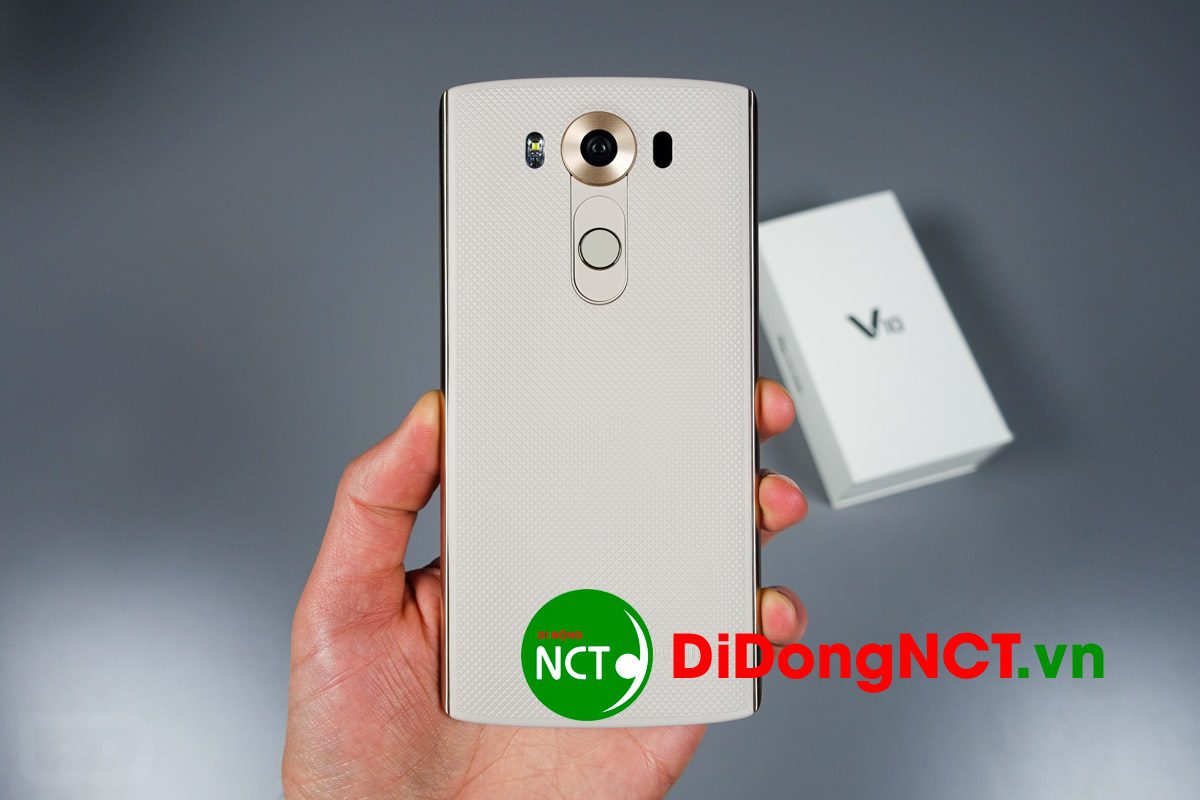 thay mat kinh dien thoai lg v10 8