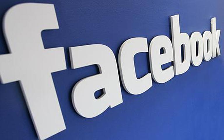 cach thay doi ten facebook 