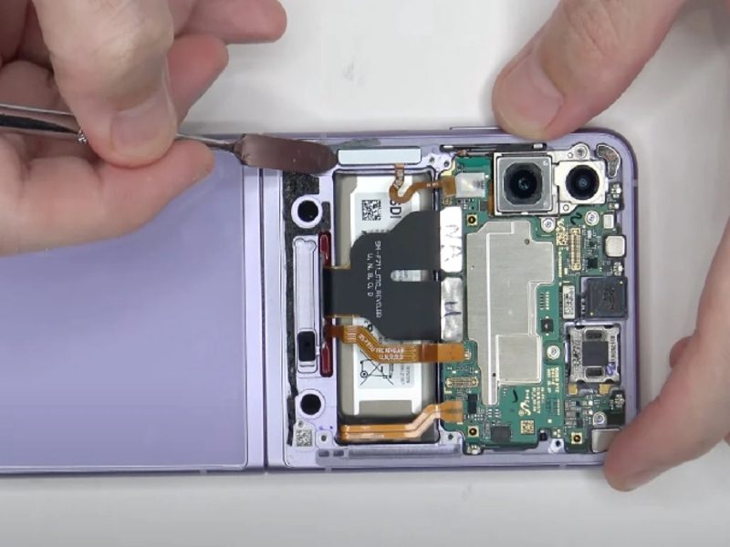 ép cổ cáp màn hình điện thoại samsung z flip 4 tại hà nội uy tín