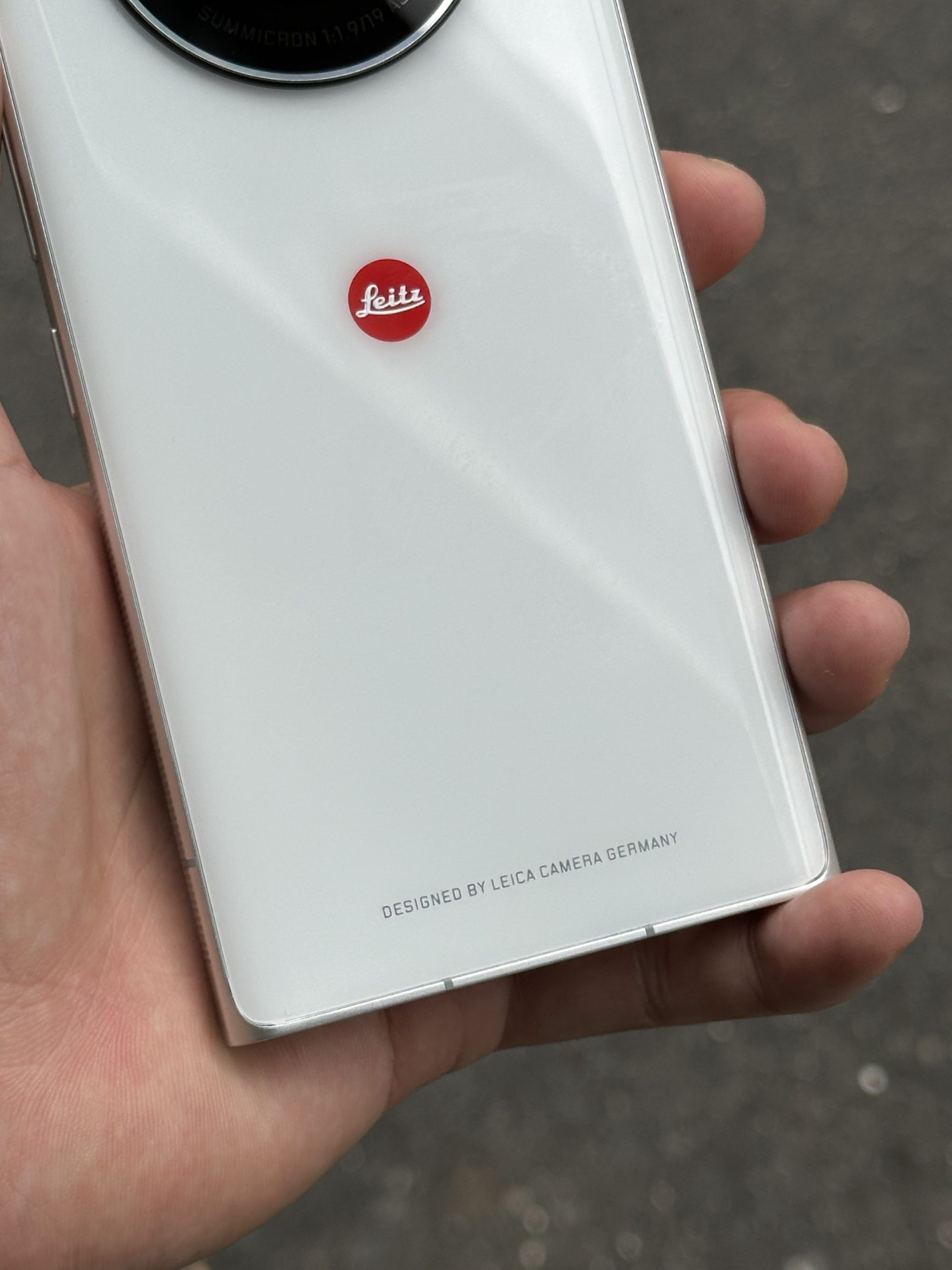 dien thoai leica leitz phone 2 cu gia re 5 scaled